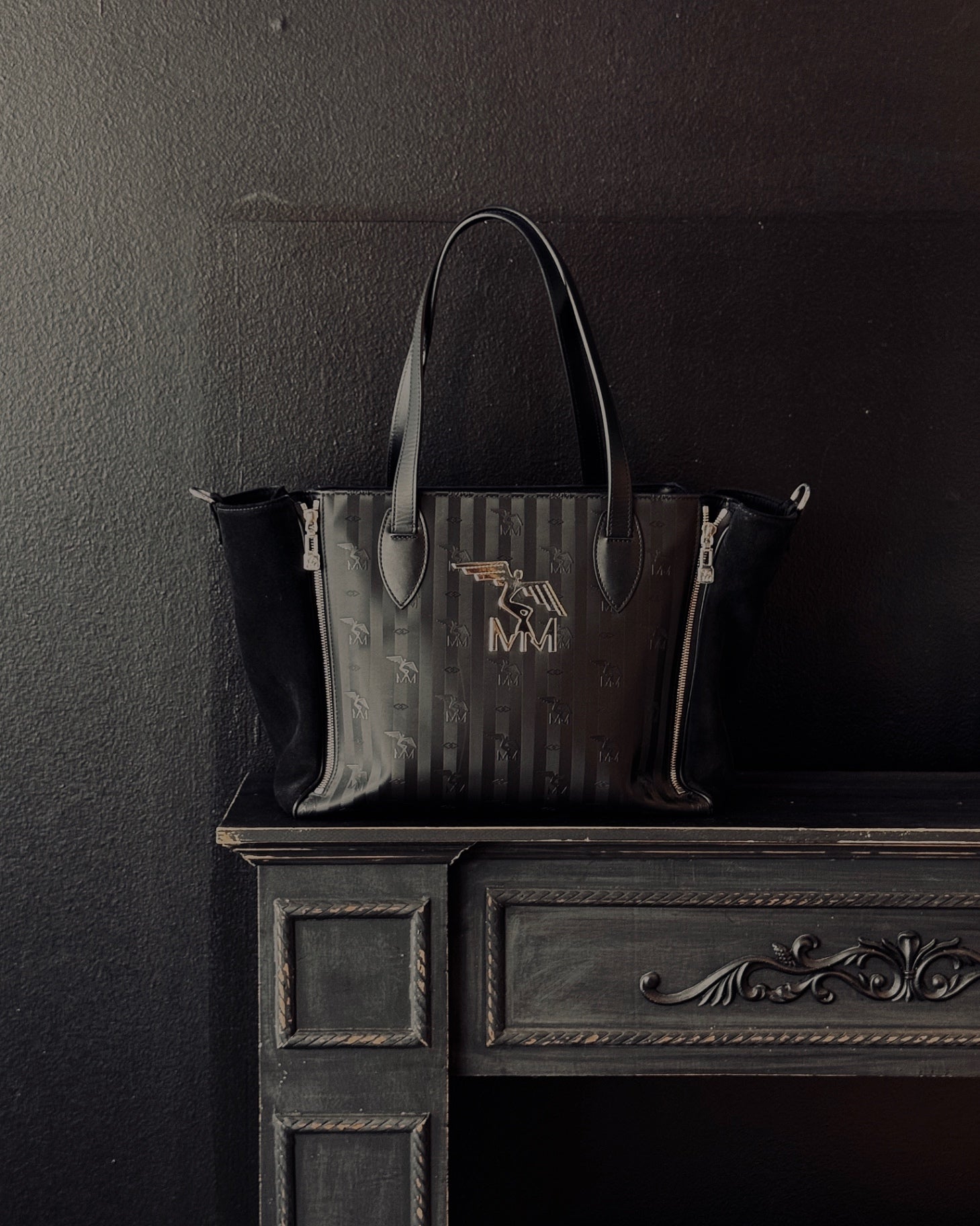 Maison Mollerus Vinerus / Leder Shopper schwarz